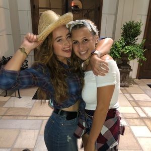 Meet your Posher, Megan